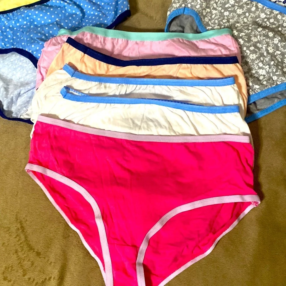 Hanes girls sz 14 underwear lot of 11 pair